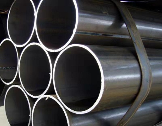 Advantages of seamless steel pipe